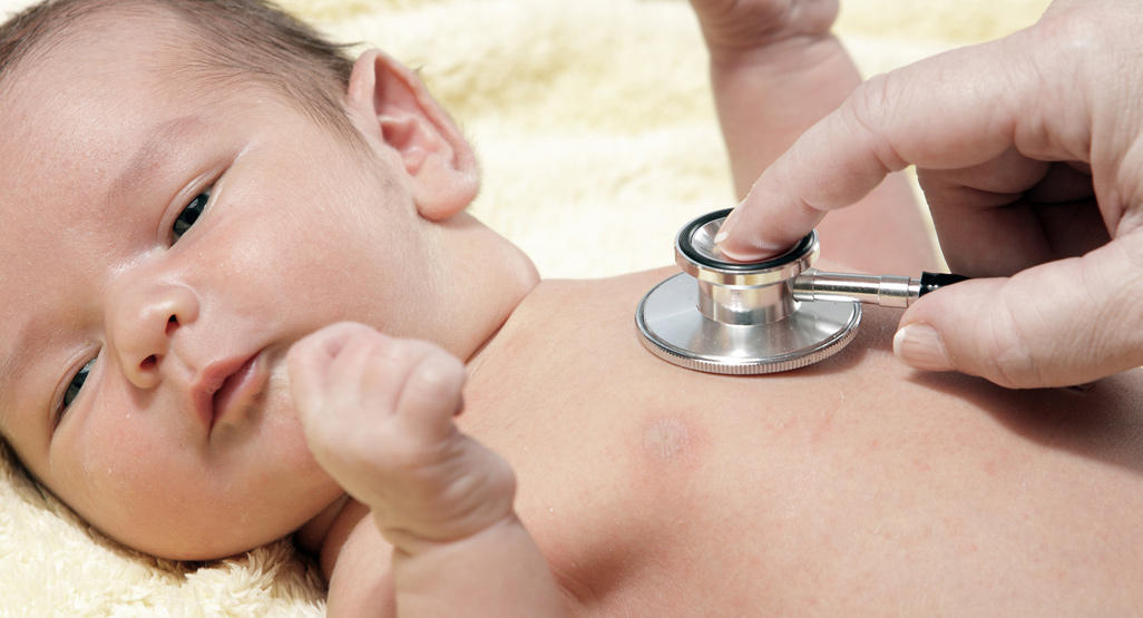 Tests médicaux après naissance