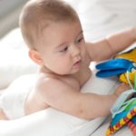 Éveille au monde bébé jouet
