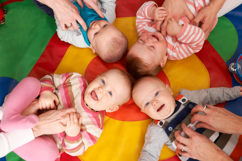 Entrée de bébé à la crèche