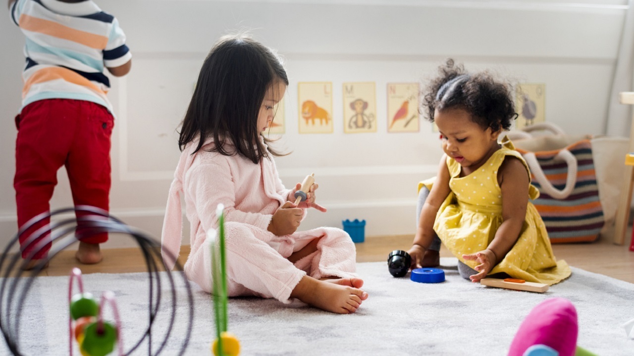 Bébés à la crèche