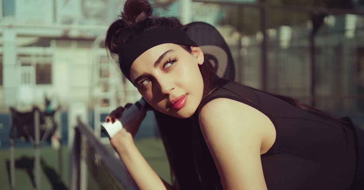 découvrez tout ce qu'il faut savoir sur le gonflement mammaire (engorgement du sein) : causes, symptômes et solutions pour soulager cet inconfort fréquent chez les femmes allaitantes.