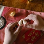 découvrez le calendrier de grossesse chinois, un outil traditionnel pour prédire le sexe de votre bébé selon l'âge de la mère et le mois de conception.