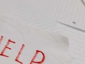 découvrez la carrière et la vie de daniel stern, acteur célèbre pour ses rôles emblématiques au cinéma et à la télévision.