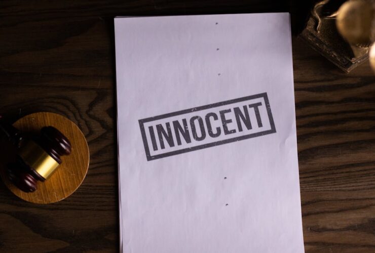 découvrez les conséquences juridiques possibles et leurs implications afin de mieux comprendre vos droits et obligations légales.