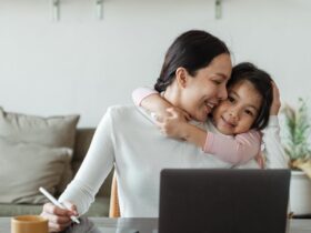 découvrez les joies et les défis de la maternité, avec des conseils, des récits inspirants et un soutien pour toutes les mamans.