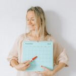 suivez votre grossesse jour après jour avec notre calendrier de grossesse complet, pour une expérience sereine et bien informée.