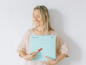 suivez votre grossesse jour après jour avec notre calendrier de grossesse complet, pour une expérience sereine et bien informée.