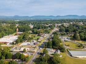 informations essentielles sur la naissance prématurée : causes, risques, soins et prévention pour assurer la santé des bébés nés avant terme.