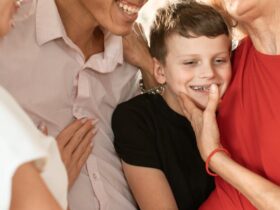 découvrez la courbe triphasique de la grossesse, un indicateur important des variations hormonales durant le cycle menstruel et ses implications pour la détection de la grossesse.